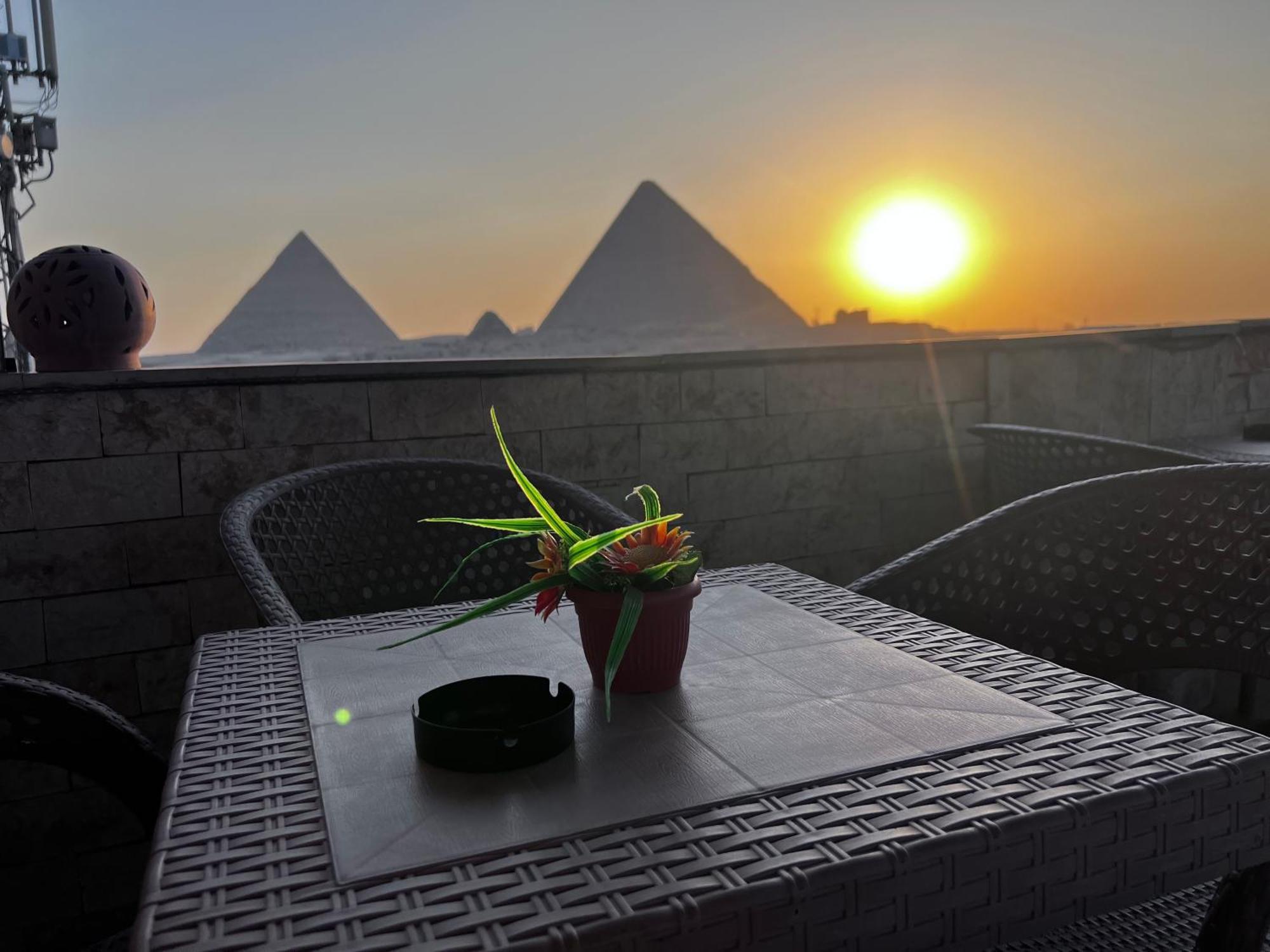 Amigo Pyramids Inn 카이로 외부 사진